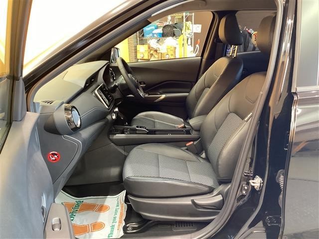 NISSAN kicks Hybrid 2025